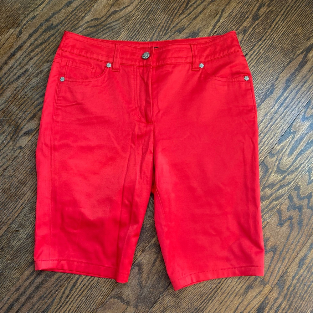 Women's E39 by Eric Shorts Size 4 Red